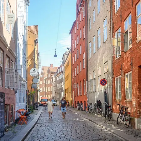 Апартаменты Saint - 1-bdr By The Canals Копенгаген